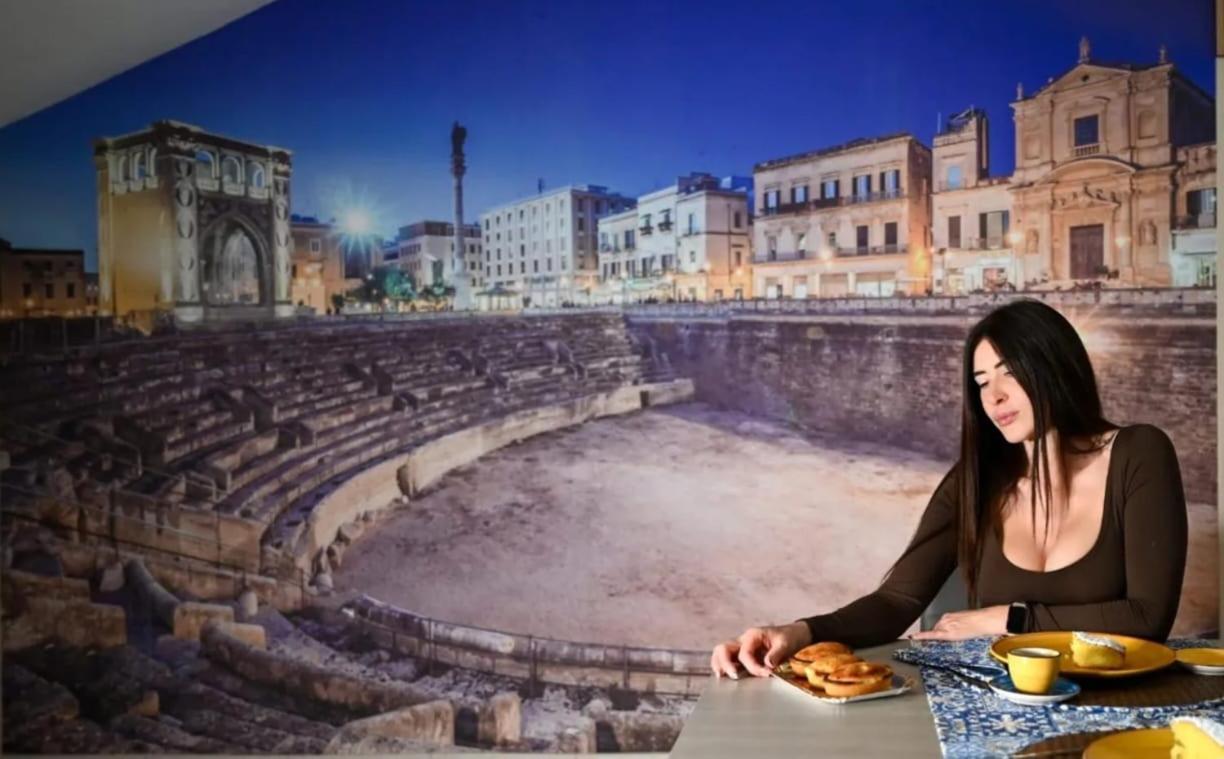 "Il Vecchio Salone" Appartamento In Pieno Centro Con Garage Privato Лечче Экстерьер фото